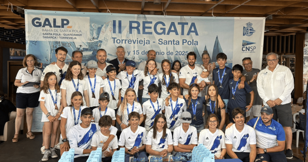 El RCN Torrevieja conquista el título autonómico de Optimist por equipos